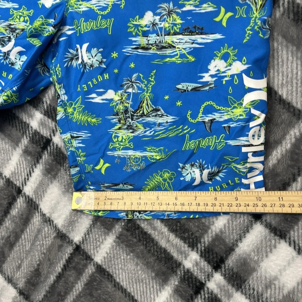 Hurley Boys Size 20/30 Neptune Blue Doodle Island Skulls Print Surf Board Shorts